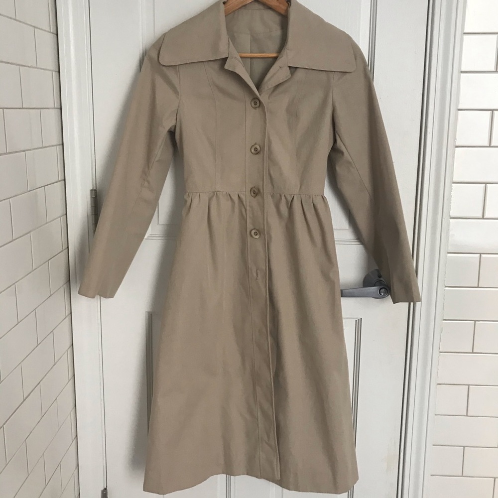 SOLD Junior Concept vintage 1970s tan trench coat